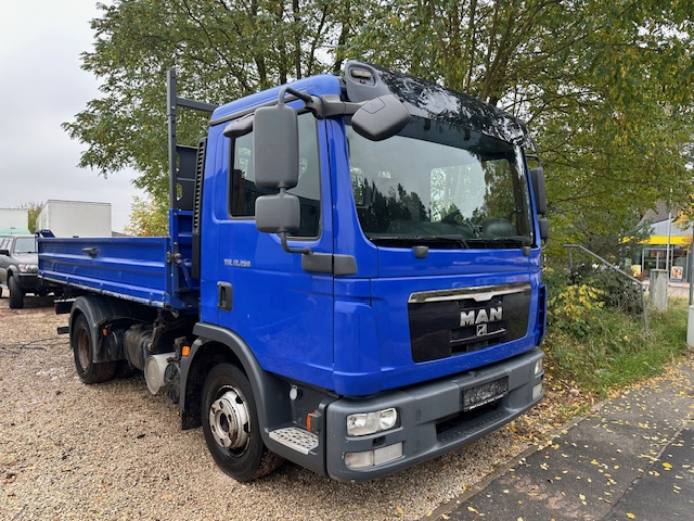 12 to. Kipperfahrzeuge